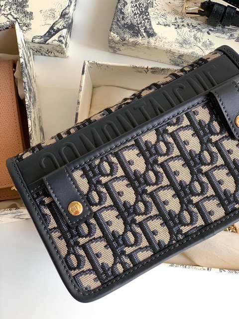 CRIS&COCO Authentic Quality Designer Bags and Luxury Accessories