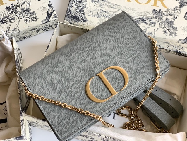 DIOR 30 Montaigne 2-in-1 Pouch. Original Quality Pouch including gift box, care book, dust bag, authenticity card. This pouch depicts a versatile design that features a 'CD' element at the front to capture the signature look of the 30 Montaigne line. A single interior compartment is accented by 4 card slots, 1 zip pocket, and 2 patch pockets. The piece can be worn as a belt, over the shoulder, crossbody, or carried as a clutch.