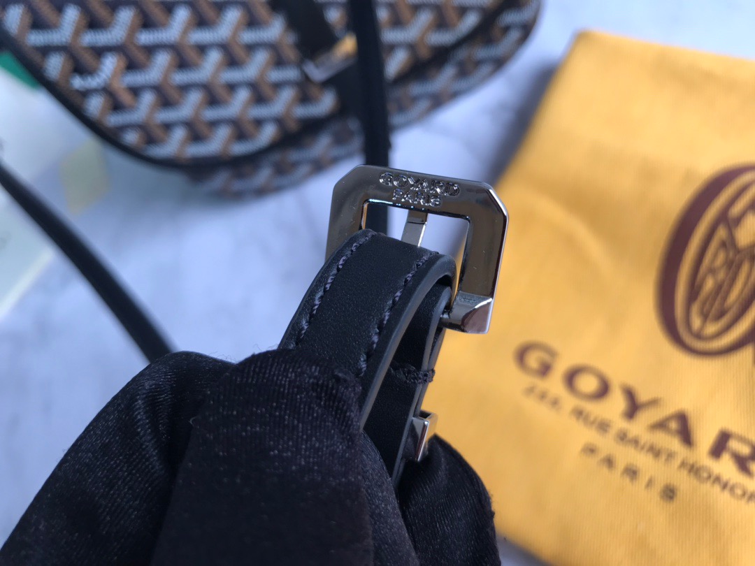 CRIS&COCO Authentic Quality Designer Bags and Luxury Accessories