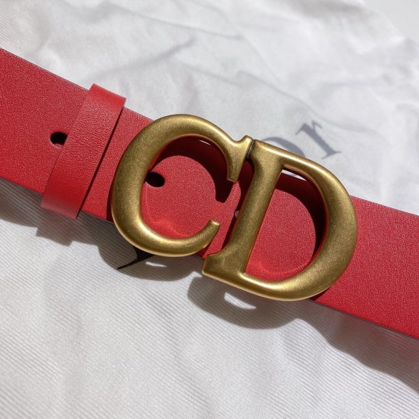DIOR Saddle Belt. 'CD' buckle & a slim silhouette