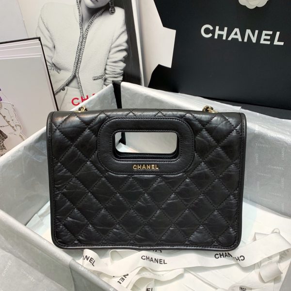 Cris and Coco authentic quality designer bags and luxury accessories.