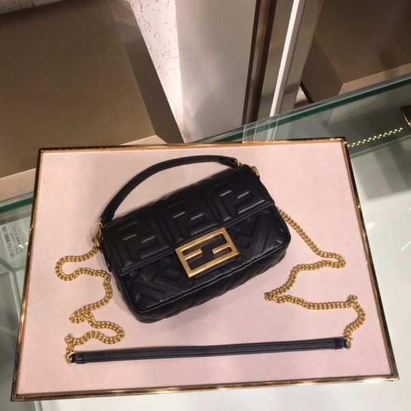 CRIS&COCO Affordable Luxury