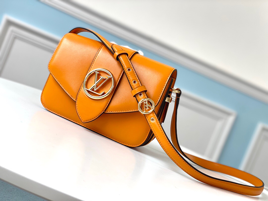 LOUIS VUITTON Pont 9. Original Quality Bag including gift box, literature, dust bag, authenticity card. The structured yet curved lines of the LV Pont 9 handbag are fashioned from smooth leather. The LV Circle, a classic House signature reinterpreted by Nicolas Ghesquière, adorns the bag’s flap and the adjustable strap’s buckle. Hidden features such as a colored leather lining and Monogram Flower magnetic closure on the flap’s underside bring subtle sophistication.