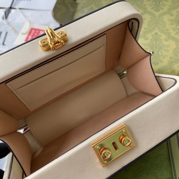 GUCCI Interlocking G Mini Bag.