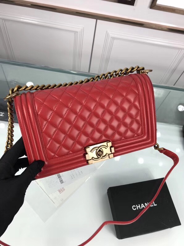 CHANEL 'Boy' Diamond Quilted Leather Flap Bag. Original Quality Bag including gift box, care book, dust bag, authenticity card. Created by Karl Lagerfeld, the iconic design owes its name to Gabrielle Chanel's first love, Boy Capel. This Chanel Boy Flap Bag Quilted is every woman's dream. Crafted from calfskin leather, the bag features Chanel's signature diamond quilting, chunky chain link strap with leather shoulder pad, and metal-tone hardware accents. Its CC Boy logo closure opens to a fabric-lined interior with slip pocket perfect for daily essentials. A sought-after, luxurious accessory.