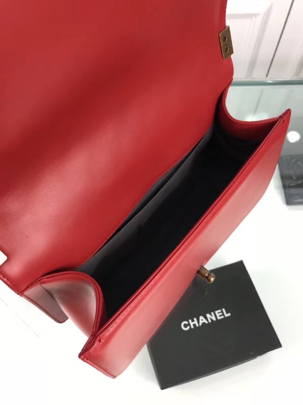 CHANEL 'Boy' Diamond Quilted Leather Flap Bag. Original Quality Bag including gift box, care book, dust bag, authenticity card. Created by Karl Lagerfeld, the iconic design owes its name to Gabrielle Chanel's first love, Boy Capel. This Chanel Boy Flap Bag Quilted is every woman's dream. Crafted from calfskin leather, the bag features Chanel's signature diamond quilting, chunky chain link strap with leather shoulder pad, and metal-tone hardware accents. Its CC Boy logo closure opens to a fabric-lined interior with slip pocket perfect for daily essentials. A sought-after, luxurious accessory.