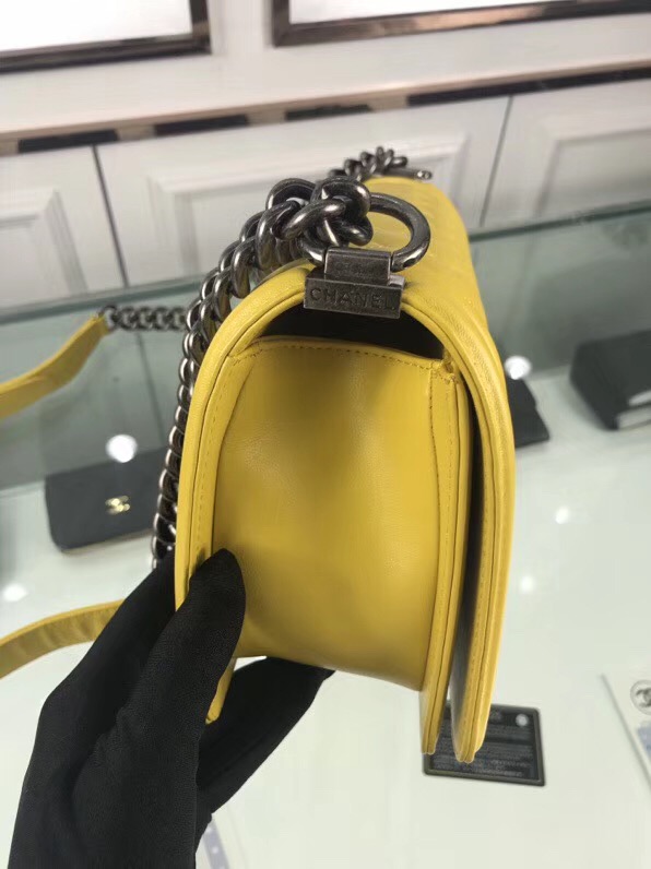 CHANEL 'Boy' Diamond Quilted Leather Flap Bag. Original Quality Bag including gift box, care book, dust bag, authenticity card. Created by Karl Lagerfeld, the iconic design owes its name to Gabrielle Chanel's first love, Boy Capel. This Chanel Boy Flap Bag Quilted is every woman's dream. Crafted from calfskin leather, the bag features Chanel's signature diamond quilting, chunky chain link strap with leather shoulder pad, and metal-tone hardware accents. Its CC Boy logo closure opens to a fabric-lined interior with slip pocket perfect for daily essentials. A sought-after, luxurious accessory.