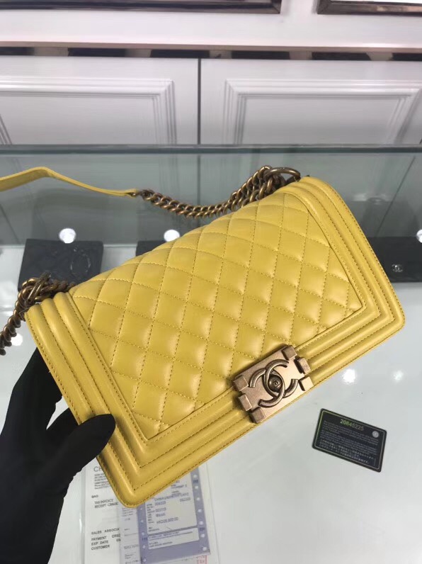 CHANEL 'Boy' Diamond Quilted Leather Flap Bag. Original Quality Bag including gift box, care book, dust bag, authenticity card. Created by Karl Lagerfeld, the iconic design owes its name to Gabrielle Chanel's first love, Boy Capel. This Chanel Boy Flap Bag Quilted is every woman's dream. Crafted from calfskin leather, the bag features Chanel's signature diamond quilting, chunky chain link strap with leather shoulder pad, and metal-tone hardware accents. Its CC Boy logo closure opens to a fabric-lined interior with slip pocket perfect for daily essentials. A sought-after, luxurious accessory.