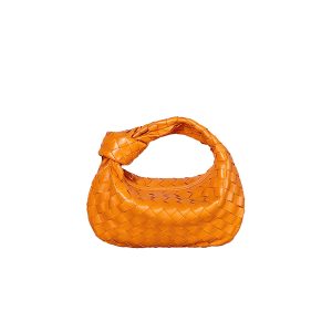 BOTTEGA VENETA The Jodie Hobo Bag. Original Quality Bag including gift box, care book, dust bag, authenticity card. This rounded mini hobo bag in woven leather is woven by hand with a curved, seamless structure. It has Iconic Intrecciato 15 weaves in a subtly amplified new dimension. This bag is soft, draped shape with knot detail on the handle.