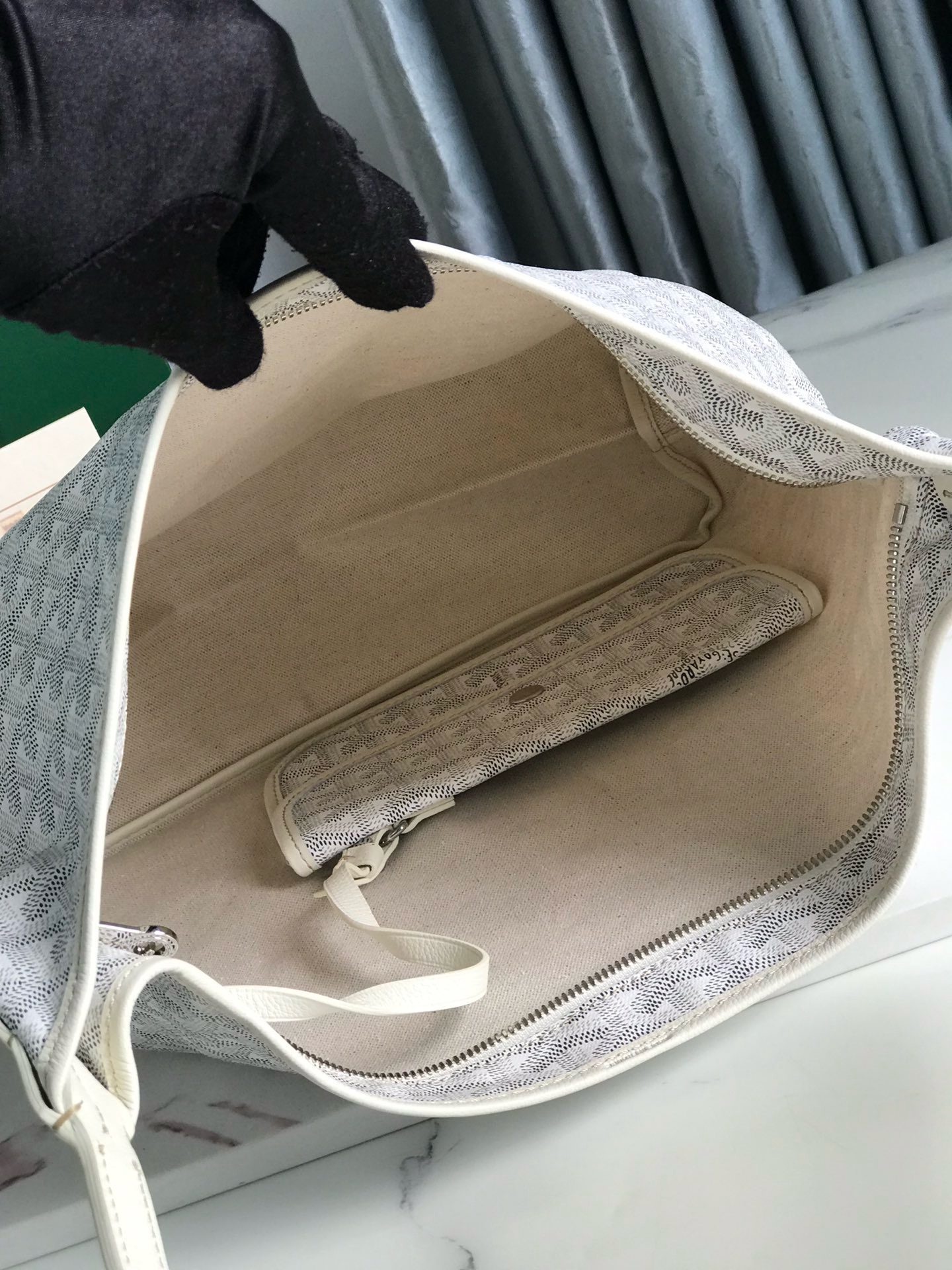 Bohème Hobo Bag. Authentic quality luxury bag crafted in genuine leather comes with authenticity card, dust bag and gift bag. Wander Freely. Carry Elegantly. Introducing the *yard Bohème Hobo Bag—a tribute to Parisian spirit and wanderlust. Inspired by the timber raftsmen’s humble travel pouches, this bag blends heritage storytelling with everyday luxury. Crafted to be exceptionally lightweight and flexible, it drapes effortlessly on your shoulder with a wide, comfortable handle designed for long city strolls or spontaneous weekend escapes. Its beauty lies not only in its sleek silhouette but also in its thoughtful functionality. The secure zip closure keeps your essentials safe, while the removable snap-fastened pouch doubles as a chic clutch or wallet—perfect for a quick dash or stylish switch-up. Whether you’re wandering through cobblestone streets or navigating your daily routine, the Bohème ensures your essentials are always within reach. This is not just a bag—it’s your elegant partner in carefree adventures.